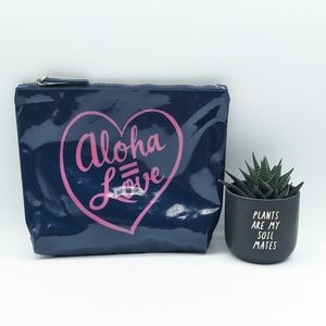 Kiele Wet Pouch